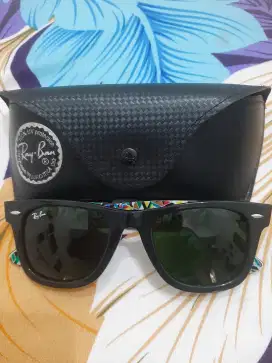 Jual Kacamata Rayban Wayfarer  Italy.