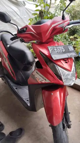 Dijual honda beat 2013