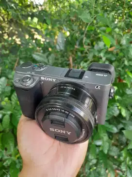 Kamera sony a6000 lensa kit muluss