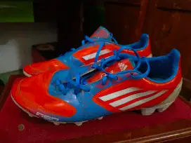 Sepatu Bola Adidas F50