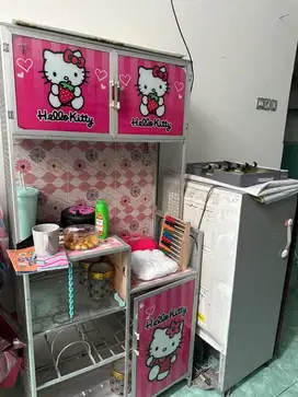 rak piring hello kitty bekas