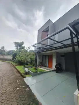 Di Jual Rumah Beserta Isinya tanpa terkecuali