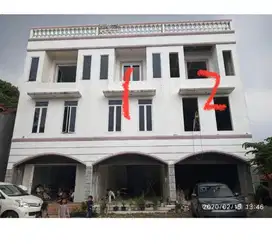 DIJUAL CEPAT 2 RUKO 3,5 LANTAI STRATEGIS DI KUKUSAN DEPOK