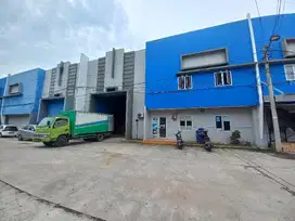 disewakan gudang di komplek pergudangan alang2 lebar sukarami