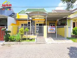 Dijual Rumah Cantik Semi Furniture di Perum. Mendut Regency - Bwi