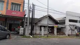 Disewakan Tempat Usaha Raya Taman Asri