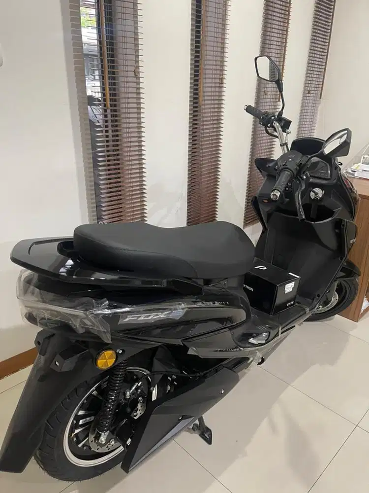 Dijual baru motor Polytron fox S belum pernah dipakai