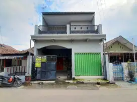 Rumah 2 Lantai Strategis di Wersah, Jombang Kota