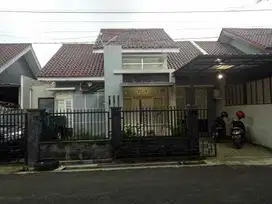 Dijual rumah perum Graha Rinjani Estate Cilacap kota