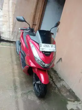 Honda pcx 2023.