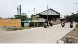 Tanah Di Jalan Raya Dago, Kebasiran - Parung Panjang, Bogor