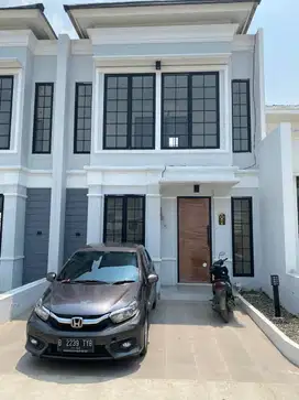 Rumah 2 Lantai Dekat BSD hanya 5 menit ke Stasiun Parung Panjang