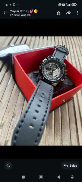 Bismillahirrahmanirrahim. Saya jual jam tangan swiss army.