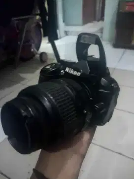 Camera Nikon d3100