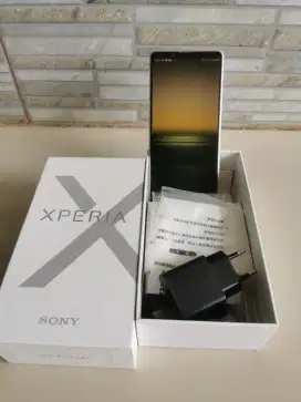 Hp Sony Xperia 1 ii 8/128 wifi only bisa TT hp lain barter boleh