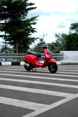 PIAGGIO VESPA MATIC SPRINT 150 IGET 2016 MURAH BERGARANSI