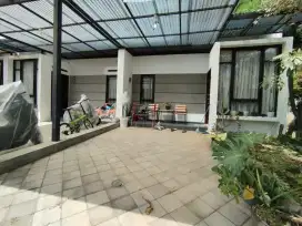 Rumah dijual cepat di cluster Arcamanik siap huni
One gate