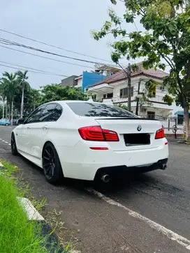 CASH BMW 520i F10 MODIF M5 M SPORT ORIGINAL ANTIK SUNROOF FULL MODIF