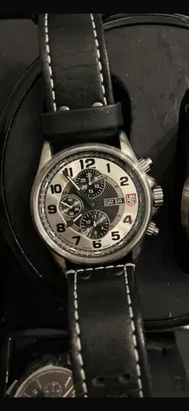 Luminox 1860 chronograph