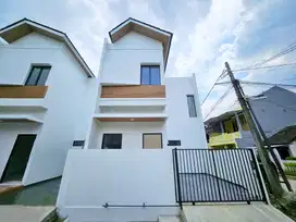 DIJUAL RUMAH BANGUNAN BARU DESIGN MODERN MINIMALIS DI HARAPAN INDAH