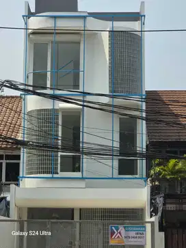 rumah kantor baru di jalan sinabung dekat pakubuwono VI dan senayan