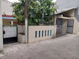 Gs85.Rumah 2Lt Siap Huni Komp dgn Luas 220m di Jl Gandaria Jagakarsa