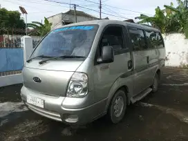 Kia Travello Diesel M/T 2007 Silver