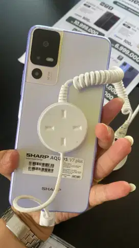 HP sharp Aquos V7 plus