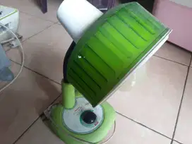 Lampu belajar Maspion