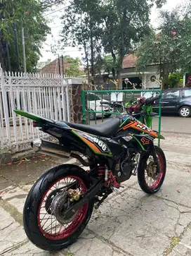 Supermoto basic cb150r