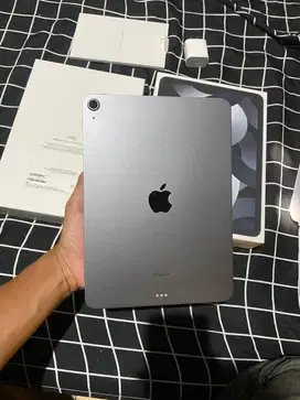 iPad Air 5th M1 64GB Fullset ori