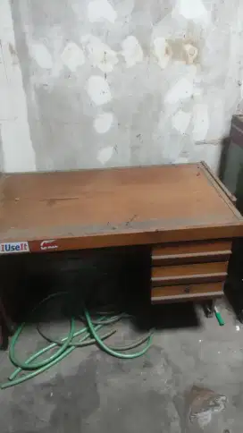 DIJUAL MEJA BEKAS AQUARIUM