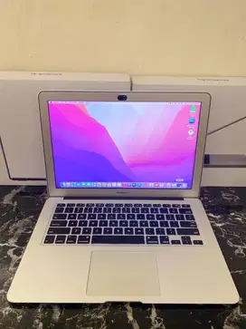 MacBook Air 2017 i5 8/256 GB