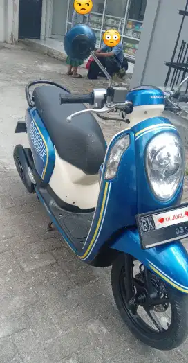 Honda Scoopy 2014