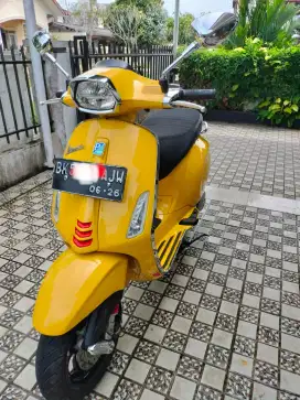 Vespa Sprint IGET 150 ABS