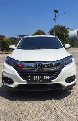 Dp 20 jta Honda HRV SE 1.5 Plus CVT at 2020 Mulus