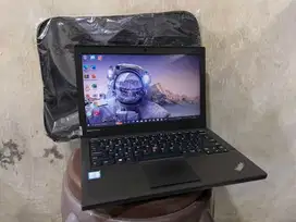 Laptop lenovo thinkpad 12 in CORE I7