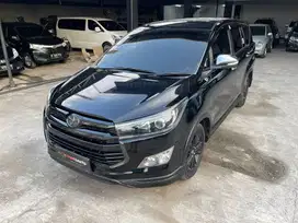 [KM 60 rb] Innova Venturer 2017 Diesel Automatic Langkah Jaminan