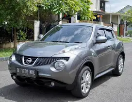 NISSAN JUKE 1.5 RX AT ABU-ABU 2012 KM 65rb (REAL, KM ISTIMEWA)
