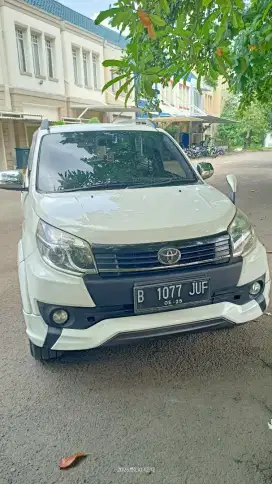 Toyota Rush 1.5 S TRD Bensin-AT 2015 Putih