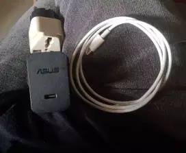 Charger Asus hyperfast 30W C to C