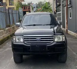 Ford Everest 2.5 XLT MT Diesel 2005