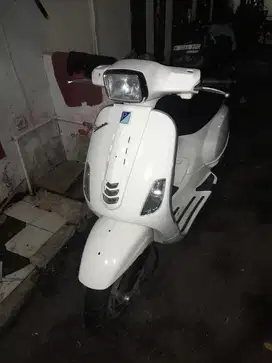 PIAGGIO VESPA MAGIC S 150 3VIE