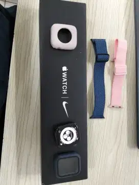 Apple Watch series 6 versi Nike lengkap bonus strip