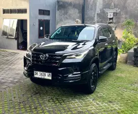 Toyota Fortuner 2023 Diesel