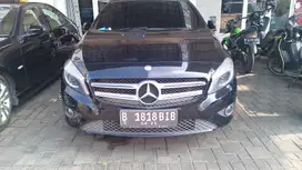Mercedes-Benz A200 2014 Bensin