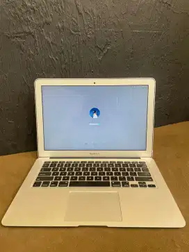 Macbook Air 2017 13inch i5