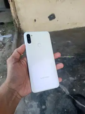 SAMSUNG A11 ORIGINAL.