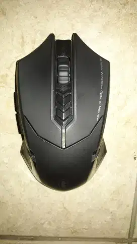 Wireless Optical Mouse Model:GM300W, Berfungsi dengan baik. bisa nego