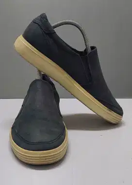 Ecco Slip On Nubuck Leather